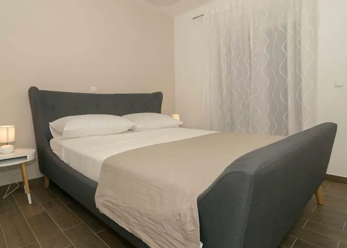 Apartmani Marinovic