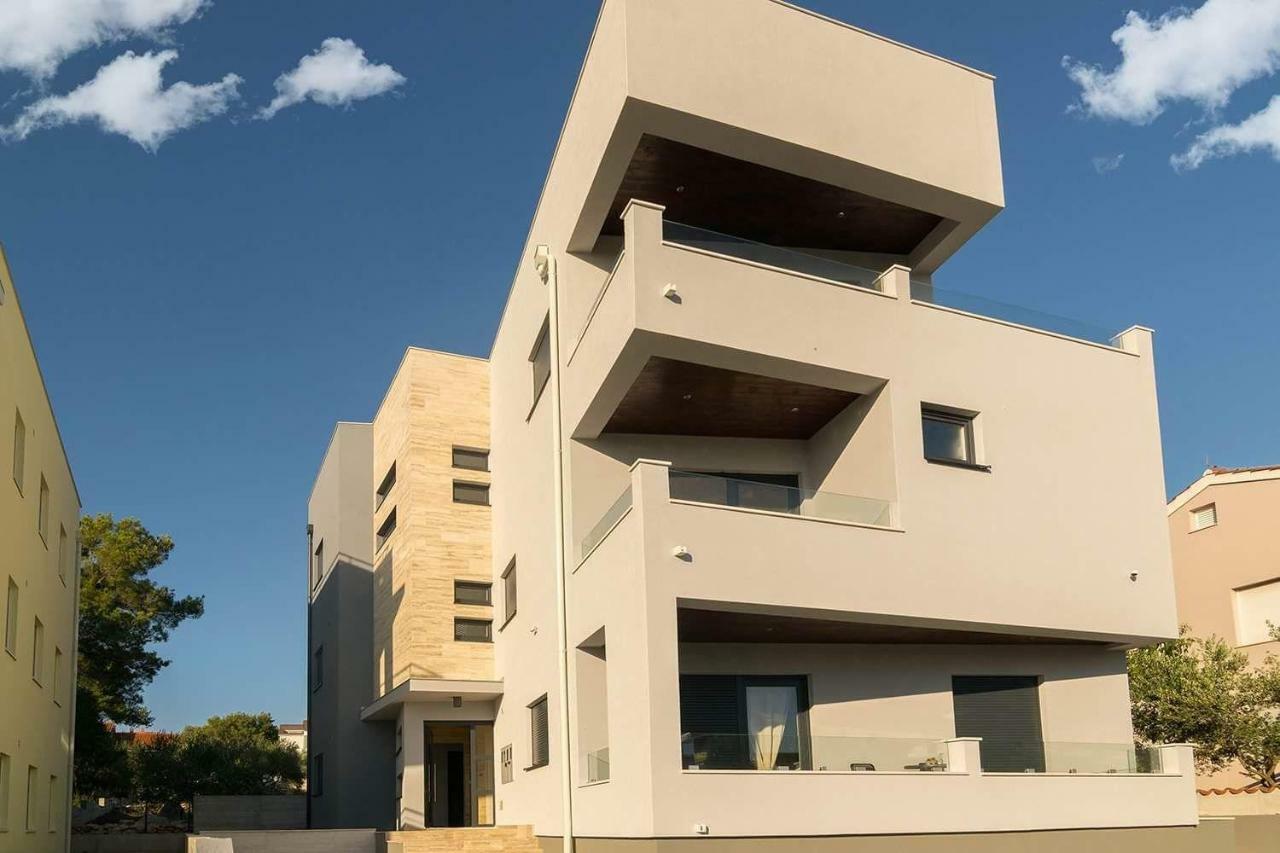 Marinovic Apartment *